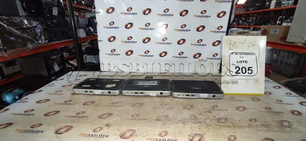 LOTE 205 - 03 MINIS COMPUTADORES TERMINAIS WYSE SEM FONTE. (NO ESTADO) ATENÇÃO! FAZER A VISITAÇÃO ANTES DE ARREMATAR, NÃO SABEMOS SE FUNCIONA, LEILÃO NÃO TEM GARANTIA E NEM DEVOLUÇÃO, SUJEITO A POSSÍVEIS AVARIAS VISÍVEIS/OCULTAS E/OU AUSÊNCIA DE COMPONENTES.