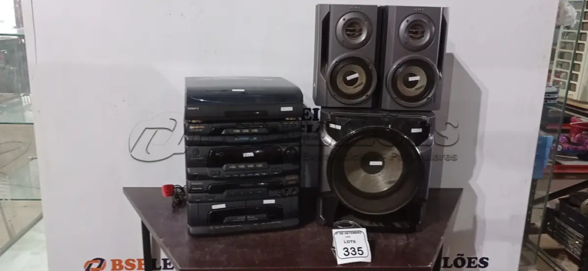 LOTE 335