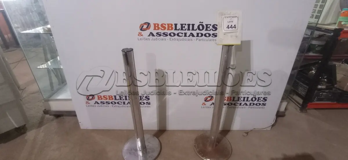 LOTE 444