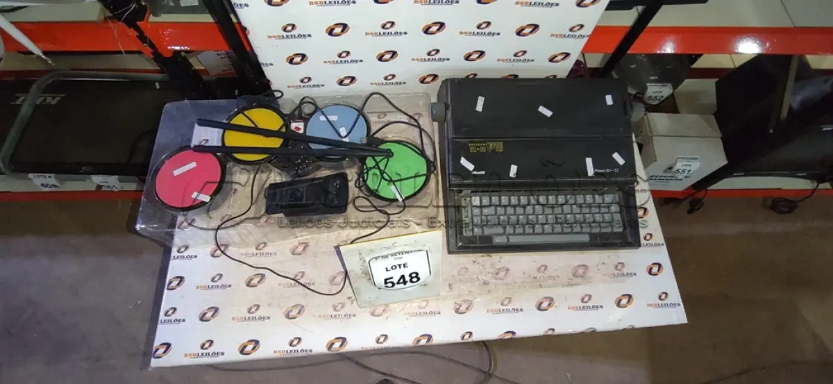 LOTE 548