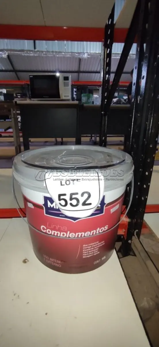 LOTE 552