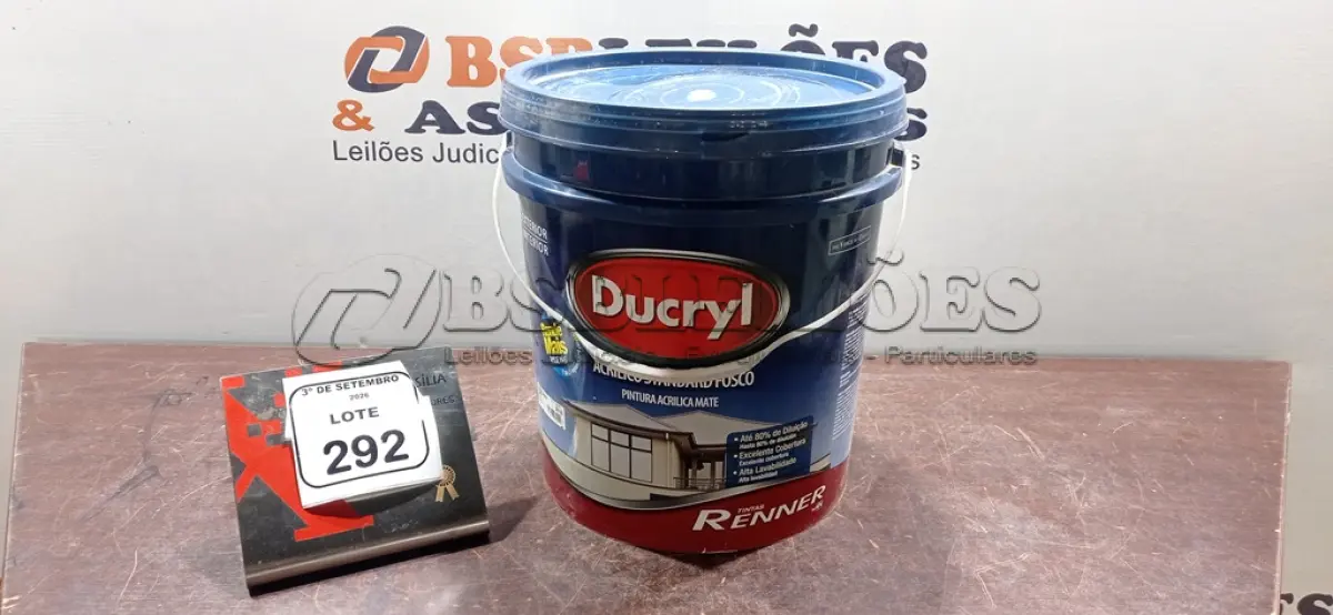 LOTE 292 - 01 BALDE DE TINTA ACRÍLICA NA COR CÉU VERÃO FOSCO DE 18L MARCA DUCRYL. (NO ESTADO) ATENÇÃO! FAZER A VISITAÇÃO ANTES DE ARREMATAR, NÃO SABEMOS SE FUNCIONA, LEILÃO NÃO TEM GARANTIA E NEM DEVOLUÇÃO, SUJEITO A POSSÍVEIS AVARIAS VISÍVEIS/OCULTAS E/OU AUSÊNCIA DE COMPONENTES.