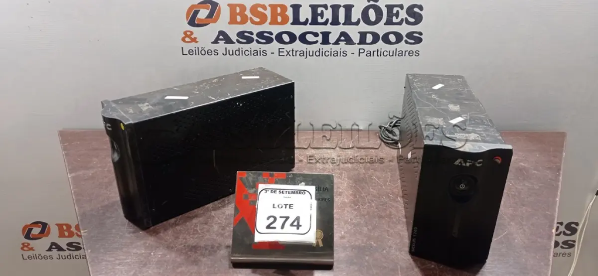 LOTE 274 - 02 NOBREAKS DE 1200 VA MARCA APC. (NO ESTADO) ATENÇÃO! FAZER A VISITAÇÃO ANTES DE ARREMATAR, NÃO SABEMOS SE FUNCIONA, LEILÃO NÃO TEM GARANTIA E NEM DEVOLUÇÃO, SUJEITO A POSSÍVEIS AVARIAS VISÍVEIS/OCULTAS E/OU AUSÊNCIA DE COMPONENTES.