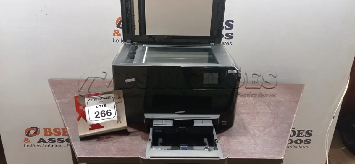 LOTE 266 - 01 IMPRESSORA MULTIFUNCIONAL MODELO PRO 8710 MARCA HP. (NO ESTADO) ATENÇÃO! FAZER A VISITAÇÃO ANTES DE ARREMATAR, NÃO SABEMOS SE FUNCIONA, LEILÃO NÃO TEM GARANTIA E NEM DEVOLUÇÃO, SUJEITO A POSSÍVEIS AVARIAS VISÍVEIS/OCULTAS E/OU AUSÊNCIA DE COMPONENTES.