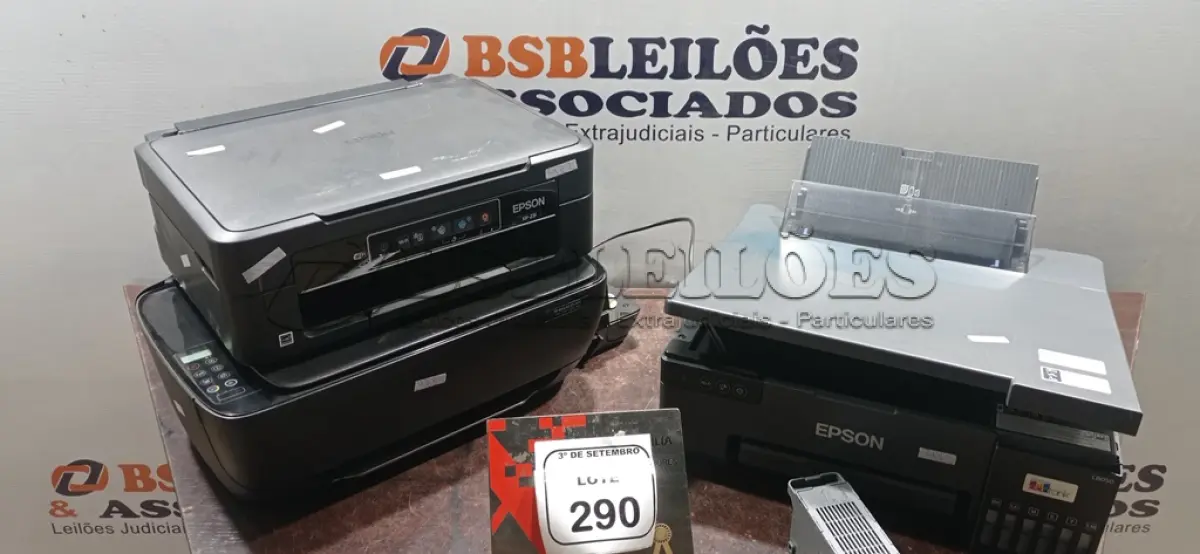 LOTE 290 - 01 IMPRESSORA MODELO DESKJET GT 5822 MARCA HP E 01 IMPRESSORA MODELO L8050 MARCA EPSON. (NO ESTADO) ATENÇÃO! FAZER A VISITAÇÃO ANTES DE ARREMATAR, NÃO SABEMOS SE FUNCIONA, LEILÃO NÃO TEM GARANTIA E NEM DEVOLUÇÃO, SUJEITO A POSSÍVEIS AVARIAS VISÍVEIS/OCULTAS E/OU AUSÊNCIA DE COMPONENTES.