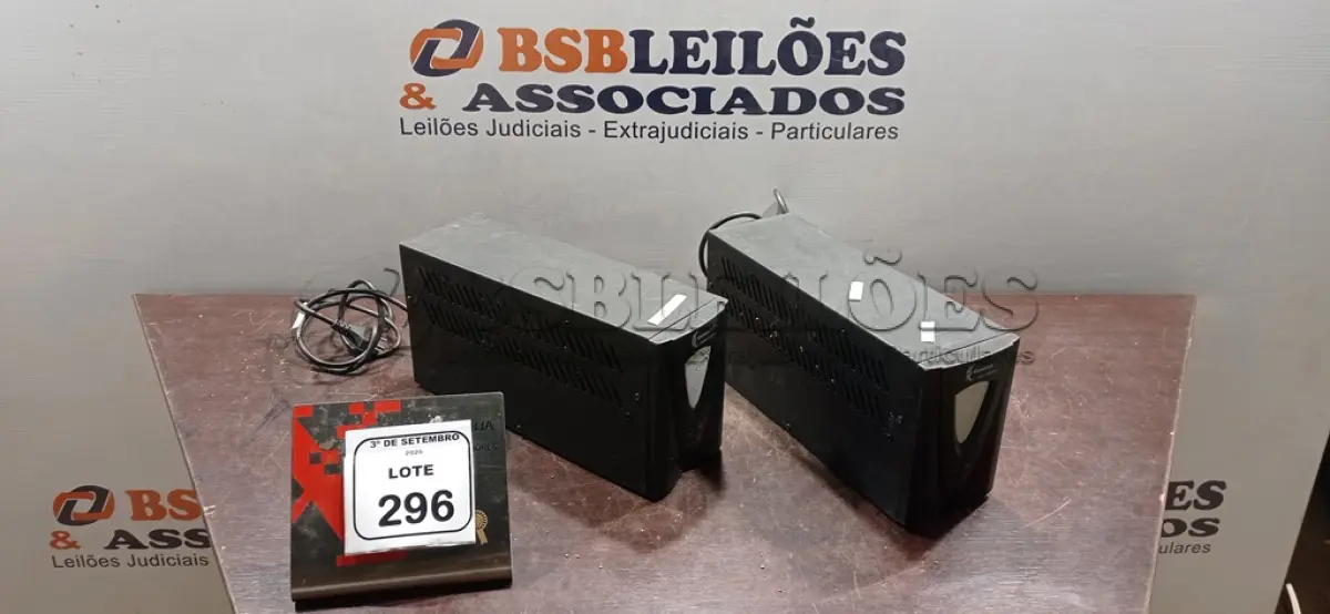 LOTE 296 - 02 NOBREAKS MARCA COLETEK. (NO ESTADO) ATENÇÃO! FAZER A VISITAÇÃO ANTES DE ARREMATAR, NÃO SABEMOS SE FUNCIONA, LEILÃO NÃO TEM GARANTIA E NEM DEVOLUÇÃO, SUJEITO A POSSÍVEIS AVARIAS VISÍVEIS/OCULTAS E/OU AUSÊNCIA DE COMPONENTES.