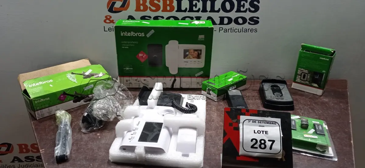 LOTE 287 - 01 VÍDEO PORTEIRO, 01 MODULO EXTERNO, 01 MOLA AÉREA, 01 FONTE AC/DC 12,8 VDC E 01 EXTENSOR DE VÍDEO HDMI MARCA INTELBRAS. (NO ESTADO) ATENÇÃO! FAZER A VISITAÇÃO ANTES DE ARREMATAR, NÃO SABEMOS SE FUNCIONA, LEILÃO NÃO TEM GARANTIA E NEM DEVOLUÇÃO, SUJEITO A POSSÍVEIS AVARIAS VISÍVEIS/OCULTAS E/OU AUSÊNCIA DE COMPONENTES.