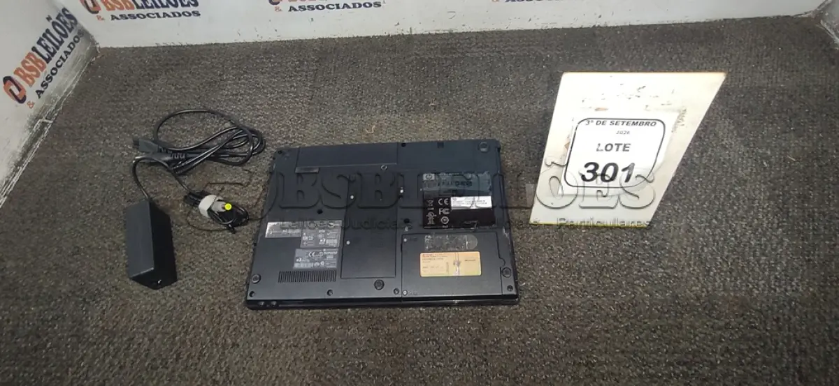 LOTE 301 - 01 NOTEBOOK MODELO 4310S MARCA HP COM FONTE. (NO ESTADO) ATENÇÃO! FAZER A VISITAÇÃO ANTES DE ARREMATAR, NÃO SABEMOS SE FUNCIONA, LEILÃO NÃO TEM GARANTIA E NEM DEVOLUÇÃO, SUJEITO A POSSÍVEIS AVARIAS VISÍVEIS/OCULTAS E/OU AUSÊNCIA DE COMPONENTES.