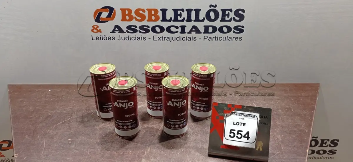 LOTE 554 - 05 LATAS DE THINER DE 900ML CADA MARCA ANJO TINTAS. (NO ESTADO) ATENÇÃO! FAZER A VISITAÇÃO ANTES DE ARREMATAR, NÃO SABEMOS SE FUNCIONA, LEILÃO NÃO TEM GARANTIA E NEM DEVOLUÇÃO, SUJEITO A POSSÍVEIS AVARIAS VISÍVEIS/OCULTAS E/OU AUSÊNCIA DE COMPONENTES.
