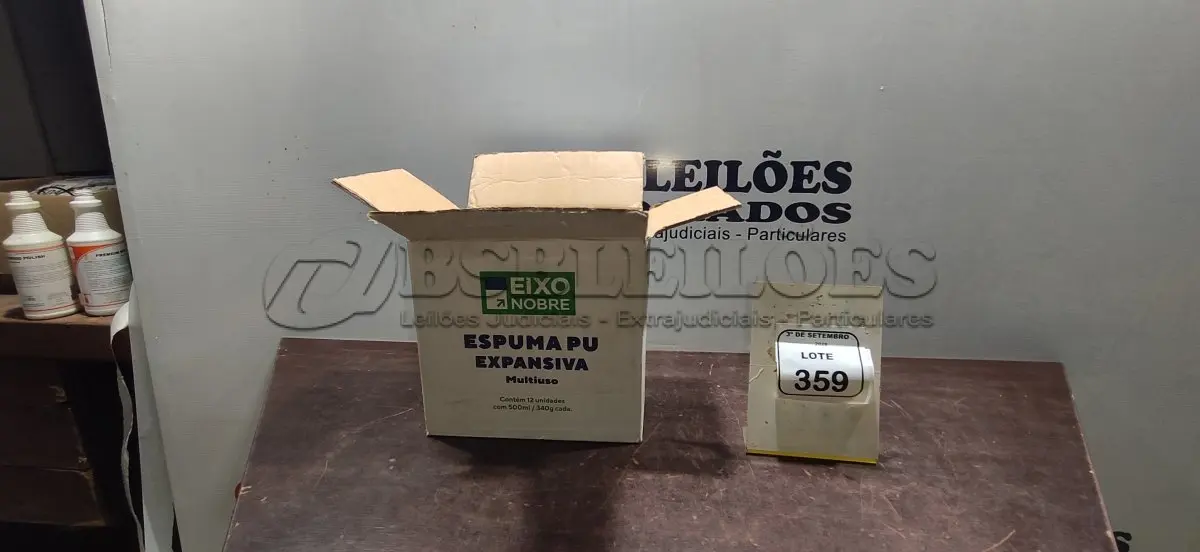 LOTE 359 - 12 UNIDADES DE ESPUMA PU EXPANSIVA DE 500ML CADA MARCA EIXO NOBRE. (NO ESTADO) ATENÇÃO! FAZER A VISITAÇÃO ANTES DE ARREMATAR, NÃO SABEMOS SE FUNCIONA, LEILÃO NÃO TEM GARANTIA E NEM DEVOLUÇÃO, SUJEITO A POSSÍVEIS AVARIAS VISÍVEIS/OCULTAS E/OU AUSÊNCIA DE COMPONENTES.