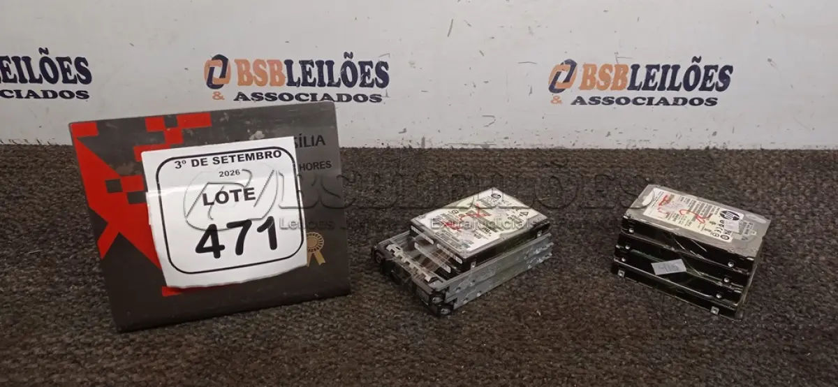 LOTE 471 - 07 HDS PARA SERVIDORES 2.5. (NO ESTADO) ATENÇÃO! FAZER A VISITAÇÃO ANTES DE ARREMATAR, NÃO SABEMOS SE FUNCIONA, LEILÃO NÃO TEM GARANTIA E NEM DEVOLUÇÃO, SUJEITO A POSSÍVEIS AVARIAS VISÍVEIS/OCULTAS E/OU AUSÊNCIA DE COMPONENTES.