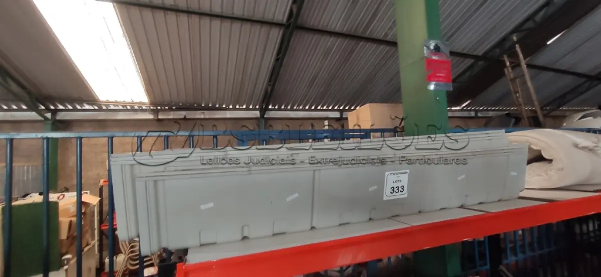 LOTE 333 - 07 PROTETORES DE PLÁSTICO DE 1,50X0,72M. (NO ESTADO) ATENÇÃO! FAZER A VISITAÇÃO ANTES DE ARREMATAR, NÃO SABEMOS SE FUNCIONA, LEILÃO NÃO TEM GARANTIA E NEM DEVOLUÇÃO, SUJEITO A POSSÍVEIS AVARIAS VISÍVEIS/OCULTAS E/OU AUSÊNCIA DE COMPONENTES.