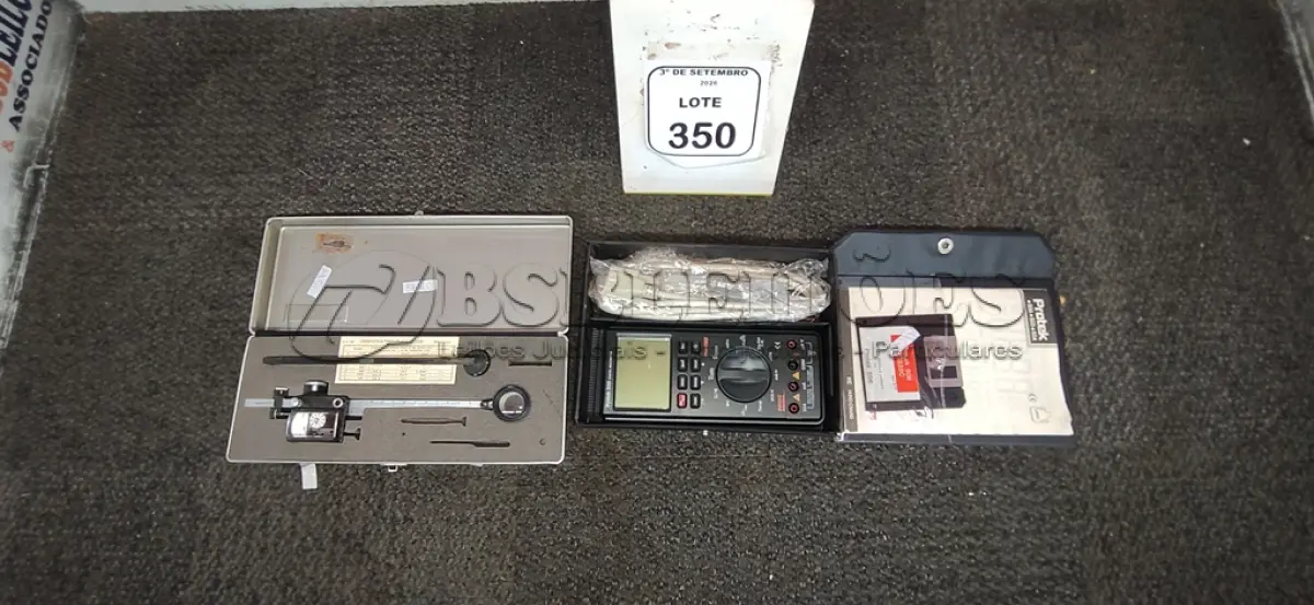 LOTE 350 - 01 MULTÍMETRO DIGITAL MODELO 506 MARCA PROTEK E 01 PLANÍMETRO POLAR. (NO ESTADO) ATENÇÃO! FAZER A VISITAÇÃO ANTES DE ARREMATAR, NÃO SABEMOS SE FUNCIONA, LEILÃO NÃO TEM GARANTIA E NEM DEVOLUÇÃO, SUJEITO A POSSÍVEIS AVARIAS VISÍVEIS/OCULTAS E/OU AUSÊNCIA DE COMPONENTES.