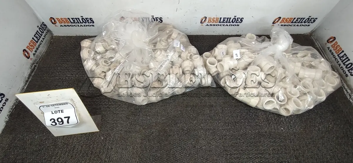 LOTE 397 - 01 LOTE COM VÁRIOS TÊS ROSÁVEL DE 1‘’ 3/4. (NO ESTADO) ATENÇÃO! FAZER A VISITAÇÃO ANTES DE ARREMATAR, NÃO SABEMOS SE FUNCIONA, LEILÃO NÃO TEM GARANTIA E NEM DEVOLUÇÃO, SUJEITO A POSSÍVEIS AVARIAS VISÍVEIS/OCULTAS E/OU AUSÊNCIA DE COMPONENTES.