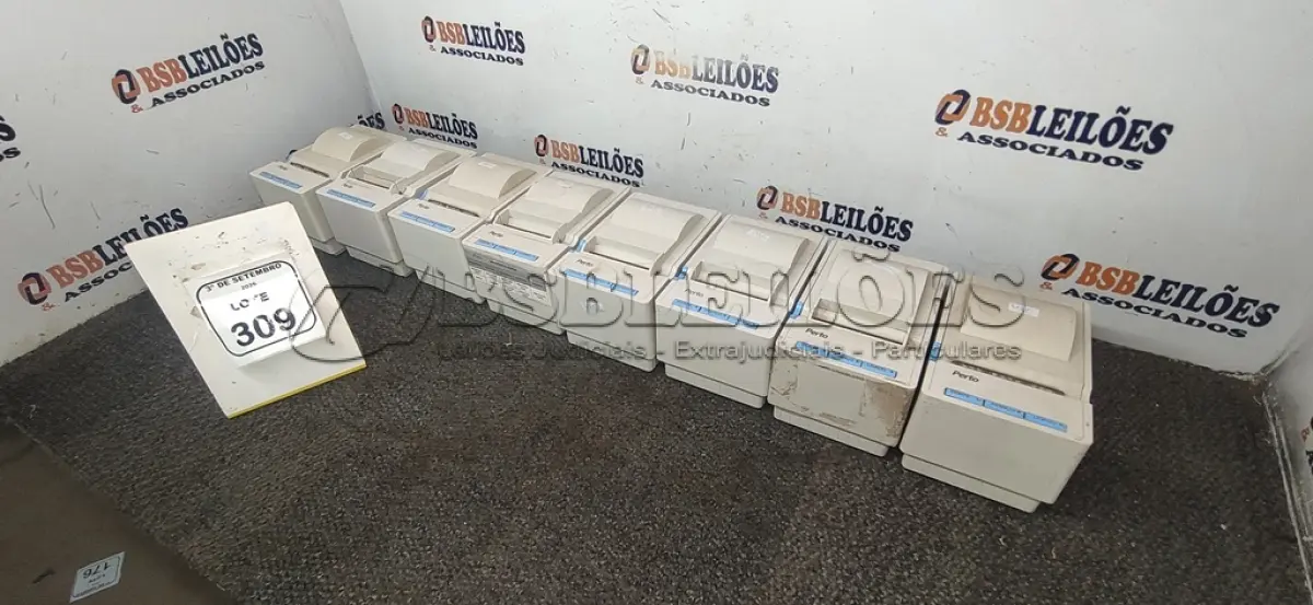 LOTE 309 - 08 IMPRESSORAS DE CUPOM MARCA PERTO. (NO ESTADO) ATENÇÃO! FAZER A VISITAÇÃO ANTES DE ARREMATAR, NÃO SABEMOS SE FUNCIONA, LEILÃO NÃO TEM GARANTIA E NEM DEVOLUÇÃO, SUJEITO A POSSÍVEIS AVARIAS VISÍVEIS/OCULTAS E/OU AUSÊNCIA DE COMPONENTES.