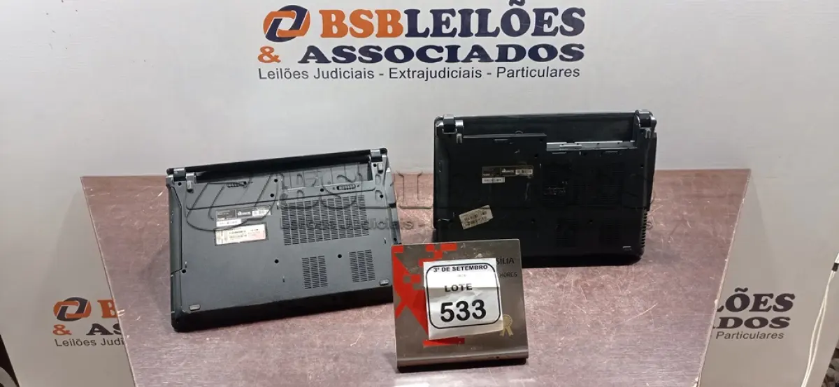 LOTE 533 - 02 NOTEBOOKS MARCA TCORP SEM FONTE. (NO ESTADO) ATENÇÃO! FAZER A VISITAÇÃO ANTES DE ARREMATAR, NÃO SABEMOS SE FUNCIONA, LEILÃO NÃO TEM GARANTIA E NEM DEVOLUÇÃO, SUJEITO A POSSÍVEIS AVARIAS VISÍVEIS/OCULTAS E/OU AUSÊNCIA DE COMPONENTES.