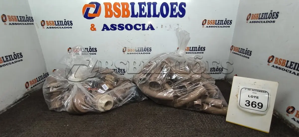 LOTE 369 - 01 LOTE COM GRANDE QUANTIDADE DE CONEXÕES SOLDÁVEIS DIVERSAS. (NO ESTADO) ATENÇÃO! FAZER A VISITAÇÃO ANTES DE ARREMATAR, NÃO SABEMOS SE FUNCIONA, LEILÃO NÃO TEM GARANTIA E NEM DEVOLUÇÃO, SUJEITO A POSSÍVEIS AVARIAS VISÍVEIS/OCULTAS E/OU AUSÊNCIA DE COMPONENTES.