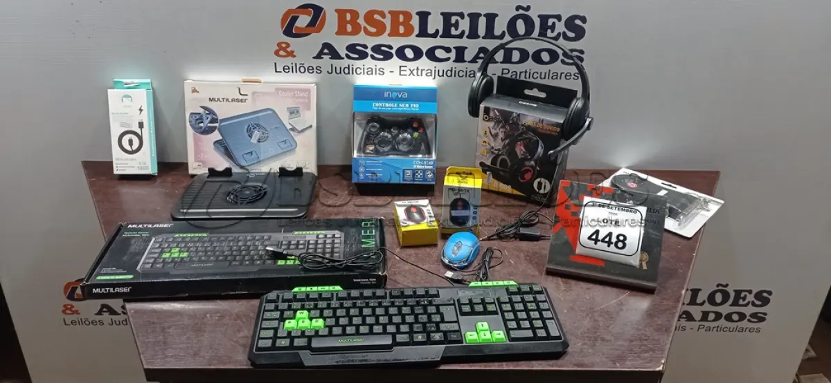 LOTE 448 - 01 TECLADO DE PC, 02 MOUSES, 01 HEADPHONE GAMER, 01CONTROLE DE XBOX, 01 COOLER CASE, 01 COOLER DE NOTEBOOK E 01 CABO TIPO C. (NO ESTADO) ATENÇÃO! FAZER A VISITAÇÃO ANTES DE ARREMATAR, NÃO SABEMOS SE FUNCIONA, LEILÃO NÃO TEM GARANTIA E NEM DEVOLUÇÃO, SUJEITO A POSSÍVEIS AVARIAS VISÍVEIS/OCULTAS E/OU AUSÊNCIA DE COMPONENTES.