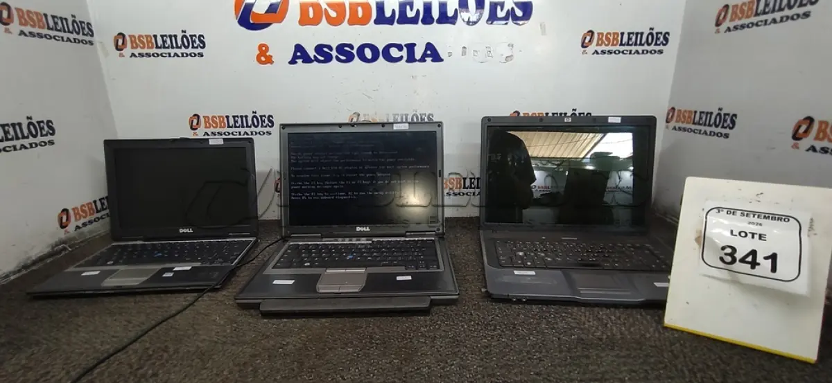 LOTE 341 - 03 NOTEBOOKS DE MARCAS E MODELOS DIVERSOS PARA RETIRADA DE PEÇAS. (NO ESTADO) ATENÇÃO! FAZER A VISITAÇÃO ANTES DE ARREMATAR, NÃO SABEMOS SE FUNCIONA, LEILÃO NÃO TEM GARANTIA E NEM DEVOLUÇÃO, SUJEITO A POSSÍVEIS AVARIAS VISÍVEIS/OCULTAS E/OU AUSÊNCIA DE COMPONENTES.