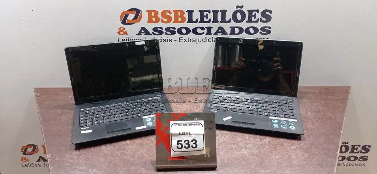 LOTE 533 - 02 NOTEBOOKS MARCA TCORP SEM FONTE. (NO ESTADO) ATENÇÃO! FAZER A VISITAÇÃO ANTES DE ARREMATAR, NÃO SABEMOS SE FUNCIONA, LEILÃO NÃO TEM GARANTIA E NEM DEVOLUÇÃO, SUJEITO A POSSÍVEIS AVARIAS VISÍVEIS/OCULTAS E/OU AUSÊNCIA DE COMPONENTES.