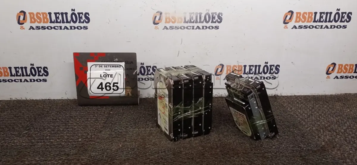 LOTE 465 - 07 HDS PARA SERVIDORES 2.5. (NO ESTADO) ATENÇÃO! FAZER A VISITAÇÃO ANTES DE ARREMATAR, NÃO SABEMOS SE FUNCIONA, LEILÃO NÃO TEM GARANTIA E NEM DEVOLUÇÃO, SUJEITO A POSSÍVEIS AVARIAS VISÍVEIS/OCULTAS E/OU AUSÊNCIA DE COMPONENTES.