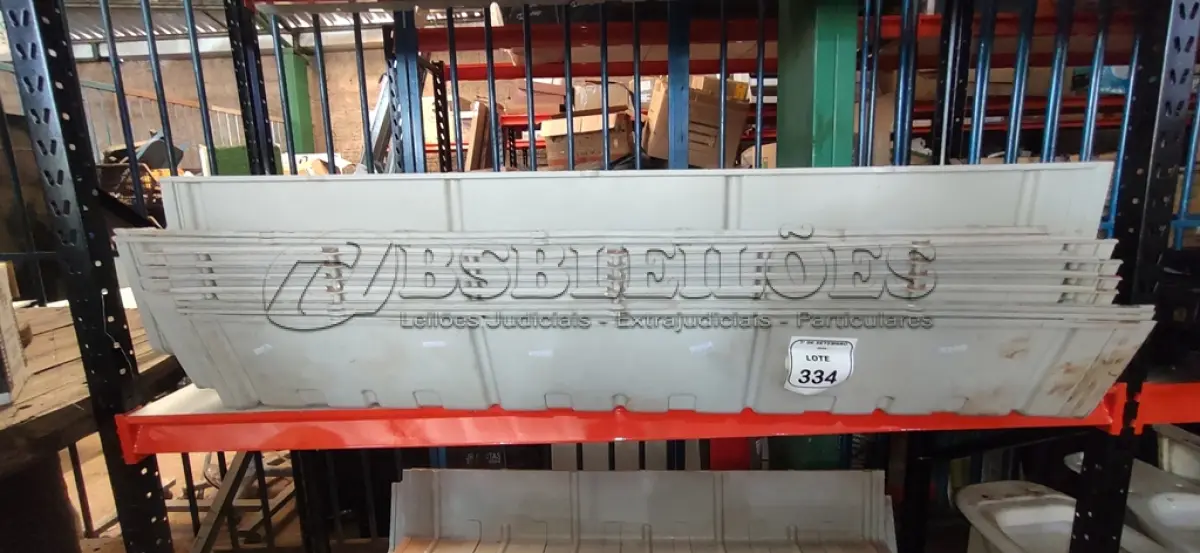 LOTE 334 - 10 PROTETORES DE PLÁSTICO DE 1,50X0,72M. (NO ESTADO) ATENÇÃO! FAZER A VISITAÇÃO ANTES DE ARREMATAR, NÃO SABEMOS SE FUNCIONA, LEILÃO NÃO TEM GARANTIA E NEM DEVOLUÇÃO, SUJEITO A POSSÍVEIS AVARIAS VISÍVEIS/OCULTAS E/OU AUSÊNCIA DE COMPONENTES.