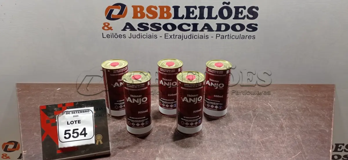 LOTE 554 - 05 LATAS DE THINER DE 900ML CADA MARCA ANJO TINTAS. (NO ESTADO) ATENÇÃO! FAZER A VISITAÇÃO ANTES DE ARREMATAR, NÃO SABEMOS SE FUNCIONA, LEILÃO NÃO TEM GARANTIA E NEM DEVOLUÇÃO, SUJEITO A POSSÍVEIS AVARIAS VISÍVEIS/OCULTAS E/OU AUSÊNCIA DE COMPONENTES.