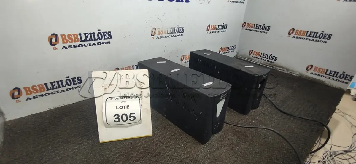 LOTE 305 - 02 NOBREAKS MARCA COLETEK. (NO ESTADO) ATENÇÃO! FAZER A VISITAÇÃO ANTES DE ARREMATAR, NÃO SABEMOS SE FUNCIONA, LEILÃO NÃO TEM GARANTIA E NEM DEVOLUÇÃO, SUJEITO A POSSÍVEIS AVARIAS VISÍVEIS/OCULTAS E/OU AUSÊNCIA DE COMPONENTES.