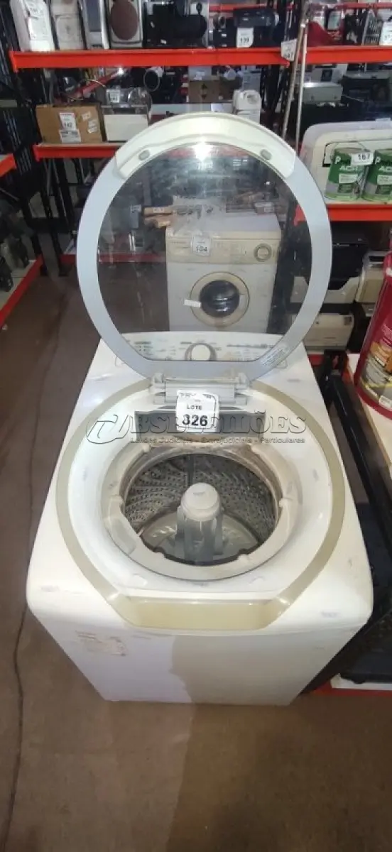 LOTE 326 - 01 MÁQUINA DE LAVAR 11KOG 220V MARCA BRASTEMP. (NO ESTADO) ATENÇÃO! FAZER A VISITAÇÃO ANTES DE ARREMATAR, NÃO SABEMOS SE FUNCIONA, LEILÃO NÃO TEM GARANTIA E NEM DEVOLUÇÃO, SUJEITO A POSSÍVEIS AVARIAS VISÍVEIS/OCULTAS E/OU AUSÊNCIA DE COMPONENTES.