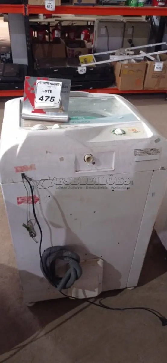 LOTE 475 - 01 MÁQUINA DE LAVAR 10KG 220V MARCA CONSUL. (NO ESTADO) ATENÇÃO! FAZER A VISITAÇÃO ANTES DE ARREMATAR, NÃO SABEMOS SE FUNCIONA, LEILÃO NÃO TEM GARANTIA E NEM DEVOLUÇÃO, SUJEITO A POSSÍVEIS AVARIAS VISÍVEIS/OCULTAS E/OU AUSÊNCIA DE COMPONENTES.