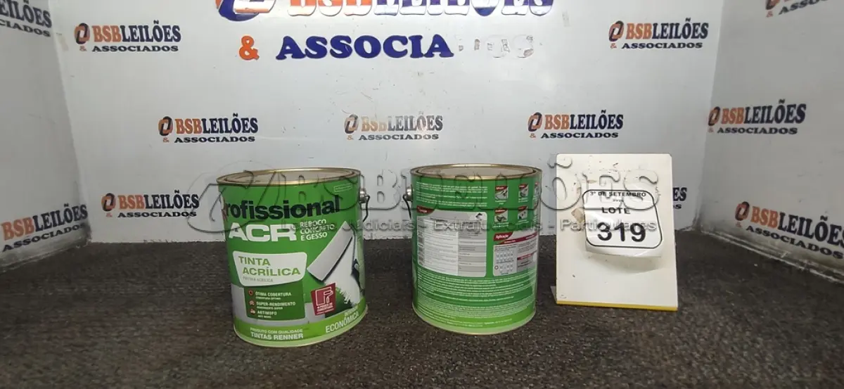 LOTE 319 - 02 LATAS DE TINTA ACRÍLICA DE 3,6L NA COR LUAR DO SERTÃO FOSCO MARCA PROFISSIONAL ACR. (NO ESTADO) ATENÇÃO! FAZER A VISITAÇÃO ANTES DE ARREMATAR, NÃO SABEMOS SE FUNCIONA, LEILÃO NÃO TEM GARANTIA E NEM DEVOLUÇÃO, SUJEITO A POSSÍVEIS AVARIAS VISÍVEIS/OCULTAS E/OU AUSÊNCIA DE COMPONENTES.