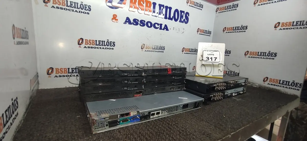 LOTE 317 - 02 MULTIFORMATOS MODELO MEU-WX2 MARCA SONY, 01 SERVIDOR E 08 ROTEADORES MULTIFUNCIONAL. (NO ESTADO) ATENÇÃO! FAZER A VISITAÇÃO ANTES DE ARREMATAR, NÃO SABEMOS SE FUNCIONA, LEILÃO NÃO TEM GARANTIA E NEM DEVOLUÇÃO, SUJEITO A POSSÍVEIS AVARIAS VISÍVEIS/OCULTAS E/OU AUSÊNCIA DE COMPONENTES.