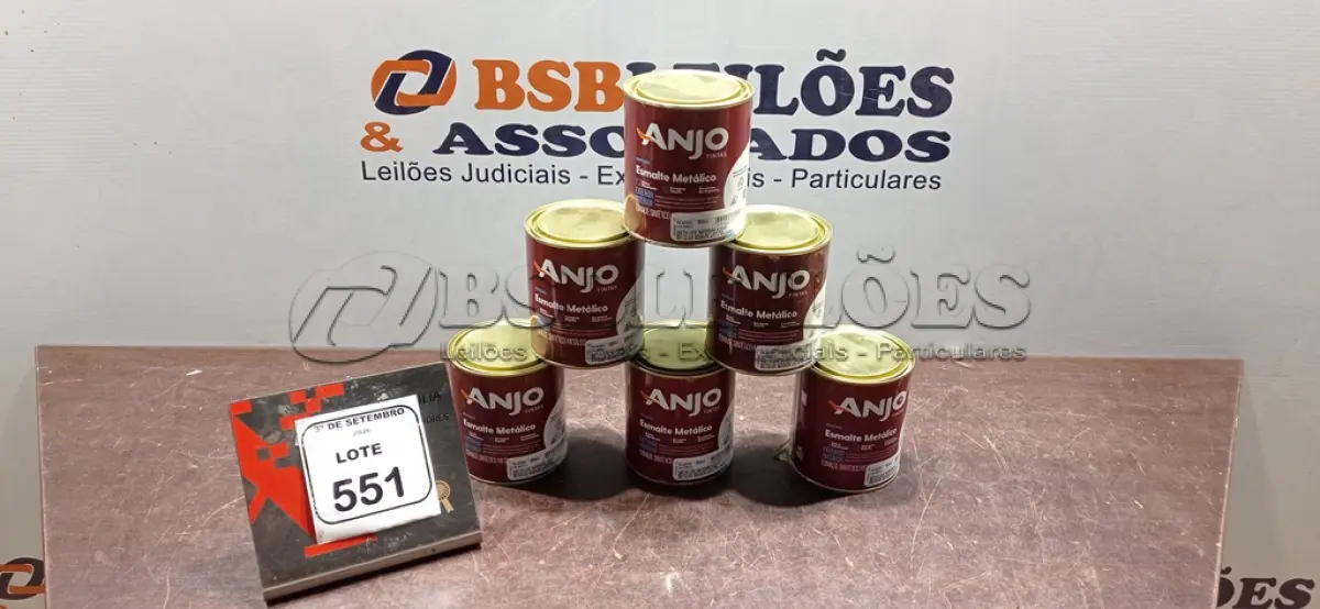 LOTE 551 - 06 LATAS DE ESMALTE METÁLICO DE 900ML CADA NA COR MARROM AVEIA MARCA ANJO TINTAS. (NO ESTADO) ATENÇÃO! FAZER A VISITAÇÃO ANTES DE ARREMATAR, NÃO SABEMOS SE FUNCIONA, LEILÃO NÃO TEM GARANTIA E NEM DEVOLUÇÃO, SUJEITO A POSSÍVEIS AVARIAS VISÍVEIS/OCULTAS E/OU AUSÊNCIA DE COMPONENTES.
