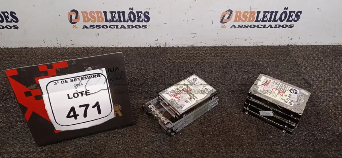 LOTE 471 - 07 HDS PARA SERVIDORES 2.5. (NO ESTADO) ATENÇÃO! FAZER A VISITAÇÃO ANTES DE ARREMATAR, NÃO SABEMOS SE FUNCIONA, LEILÃO NÃO TEM GARANTIA E NEM DEVOLUÇÃO, SUJEITO A POSSÍVEIS AVARIAS VISÍVEIS/OCULTAS E/OU AUSÊNCIA DE COMPONENTES.