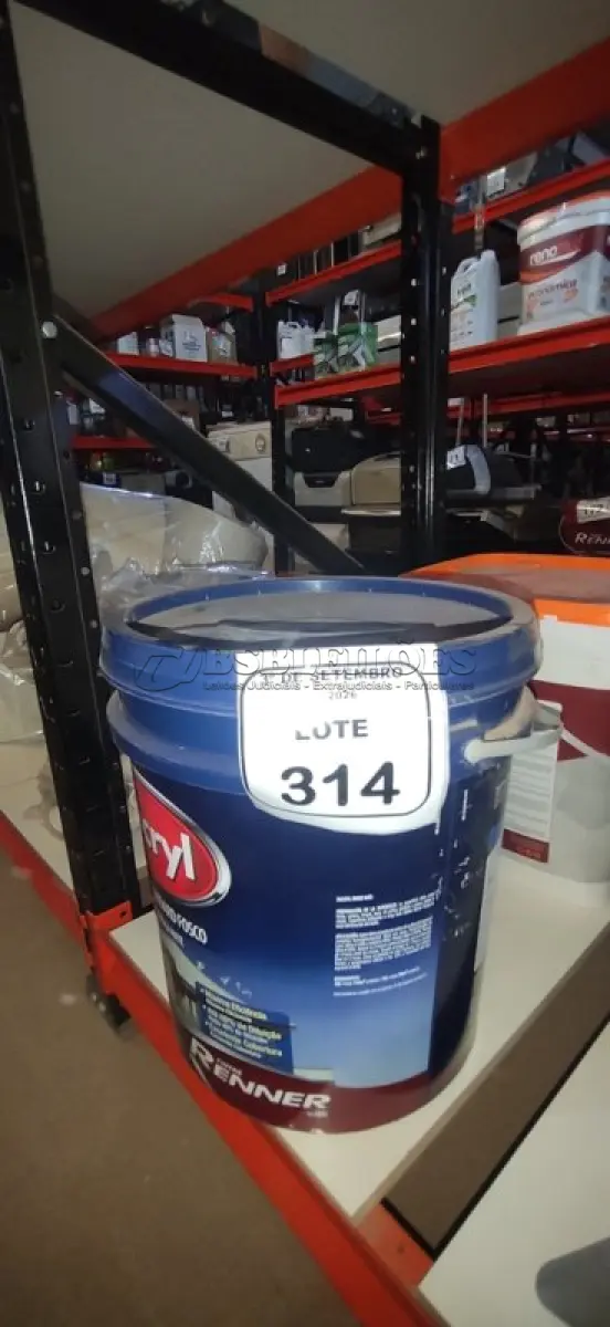 LOTE 314 - 01 BALDE DE TINTA ACRÍLICA NA COR ROSA NUDE DE 18L MARCA DUCRYL. (NO ESTADO) ATENÇÃO! FAZER A VISITAÇÃO ANTES DE ARREMATAR, NÃO SABEMOS SE FUNCIONA, LEILÃO NÃO TEM GARANTIA E NEM DEVOLUÇÃO, SUJEITO A POSSÍVEIS AVARIAS VISÍVEIS/OCULTAS E/OU AUSÊNCIA DE COMPONENTES.