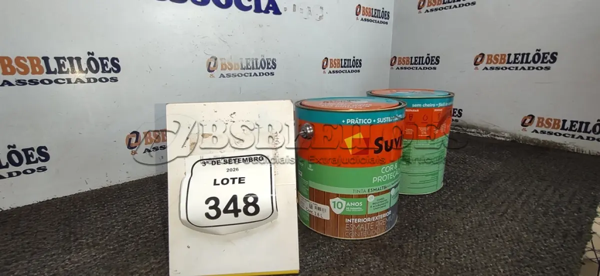 LOTE 348 - 02 LATAS DE TINTAS ESMALTE NA COR BRILHANTE AMARELO OURO BASE DE ÁGUA DE 3,6L MARCA SUVINIL. (NO ESTADO) ATENÇÃO! FAZER A VISITAÇÃO ANTES DE ARREMATAR, NÃO SABEMOS SE FUNCIONA, LEILÃO NÃO TEM GARANTIA E NEM DEVOLUÇÃO, SUJEITO A POSSÍVEIS AVARIAS VISÍVEIS/OCULTAS E/OU AUSÊNCIA DE COMPONENTES.