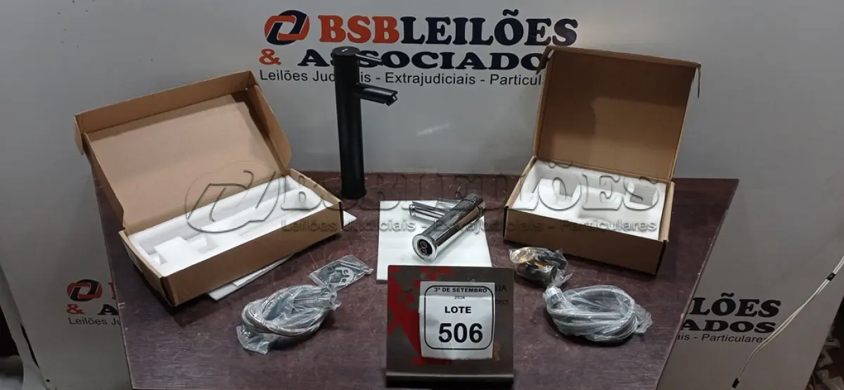 LOTE 506 - 02 TORNEIRAS MARCA PRIZI. (NO ESTADO) ATENÇÃO! FAZER A VISITAÇÃO ANTES DE ARREMATAR, NÃO SABEMOS SE FUNCIONA, LEILÃO NÃO TEM GARANTIA E NEM DEVOLUÇÃO, SUJEITO A POSSÍVEIS AVARIAS VISÍVEIS/OCULTAS E/OU AUSÊNCIA DE COMPONENTES.