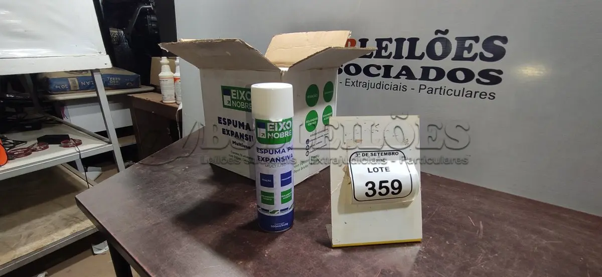 LOTE 359 - 12 UNIDADES DE ESPUMA PU EXPANSIVA DE 500ML CADA MARCA EIXO NOBRE. (NO ESTADO) ATENÇÃO! FAZER A VISITAÇÃO ANTES DE ARREMATAR, NÃO SABEMOS SE FUNCIONA, LEILÃO NÃO TEM GARANTIA E NEM DEVOLUÇÃO, SUJEITO A POSSÍVEIS AVARIAS VISÍVEIS/OCULTAS E/OU AUSÊNCIA DE COMPONENTES.