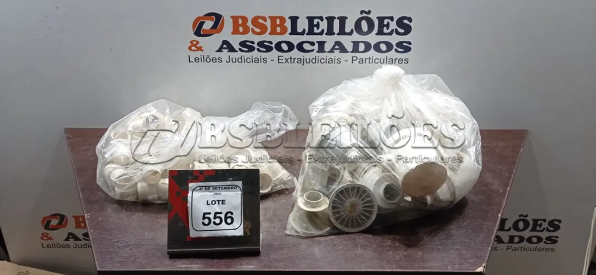 LOTE 556 - 01 LOTE COM GRANDE QUANTIDADE DE JUNÇÕES 75 DE ESGOTO. (NO ESTADO) ATENÇÃO! FAZER A VISITAÇÃO ANTES DE ARREMATAR, NÃO SABEMOS SE FUNCIONA, LEILÃO NÃO TEM GARANTIA E NEM DEVOLUÇÃO, SUJEITO A POSSÍVEIS AVARIAS VISÍVEIS/OCULTAS E/OU AUSÊNCIA DE COMPONENTES.