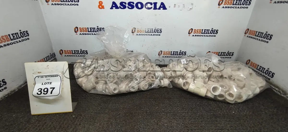 LOTE 397 - 01 LOTE COM VÁRIOS TÊS ROSÁVEL DE 1‘’ 3/4. (NO ESTADO) ATENÇÃO! FAZER A VISITAÇÃO ANTES DE ARREMATAR, NÃO SABEMOS SE FUNCIONA, LEILÃO NÃO TEM GARANTIA E NEM DEVOLUÇÃO, SUJEITO A POSSÍVEIS AVARIAS VISÍVEIS/OCULTAS E/OU AUSÊNCIA DE COMPONENTES.