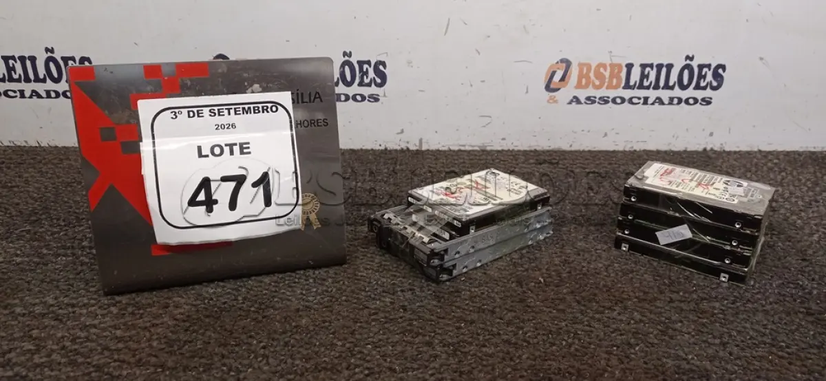 LOTE 471 - 07 HDS PARA SERVIDORES 2.5. (NO ESTADO) ATENÇÃO! FAZER A VISITAÇÃO ANTES DE ARREMATAR, NÃO SABEMOS SE FUNCIONA, LEILÃO NÃO TEM GARANTIA E NEM DEVOLUÇÃO, SUJEITO A POSSÍVEIS AVARIAS VISÍVEIS/OCULTAS E/OU AUSÊNCIA DE COMPONENTES.