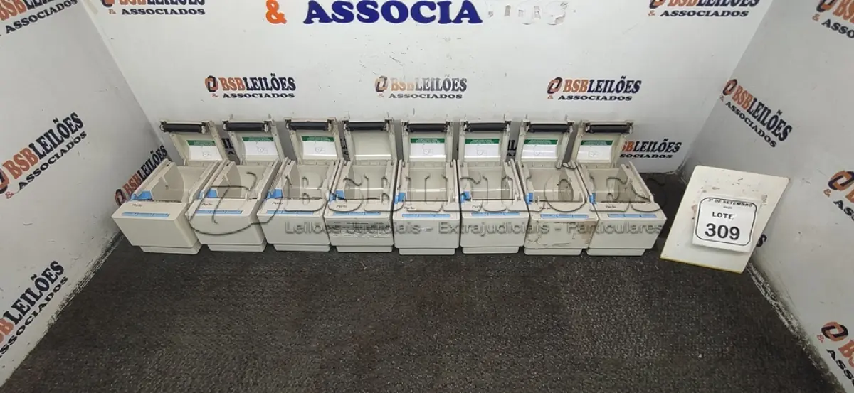 LOTE 309 - 08 IMPRESSORAS DE CUPOM MARCA PERTO. (NO ESTADO) ATENÇÃO! FAZER A VISITAÇÃO ANTES DE ARREMATAR, NÃO SABEMOS SE FUNCIONA, LEILÃO NÃO TEM GARANTIA E NEM DEVOLUÇÃO, SUJEITO A POSSÍVEIS AVARIAS VISÍVEIS/OCULTAS E/OU AUSÊNCIA DE COMPONENTES.