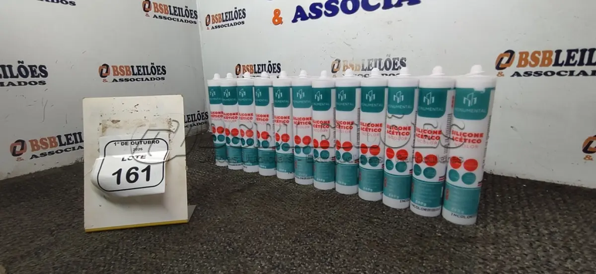 LOTE 161 - 12 SILICONES ACÉTICO INCOLOR DE 240G CADA MARCA MONUMENTAL. (NO ESTADO) ATENÇÃO! FAZER A VISITAÇÃO ANTES DE ARREMATAR, NÃO SABEMOS SE FUNCIONA, LEILÃO NÃO TEM GARANTIA E NEM DEVOLUÇÃO, SUJEITO A POSSÍVEIS AVARIAS VISÍVEIS/OCULTAS E/OU AUSÊNCIA DE COMPONENTES.