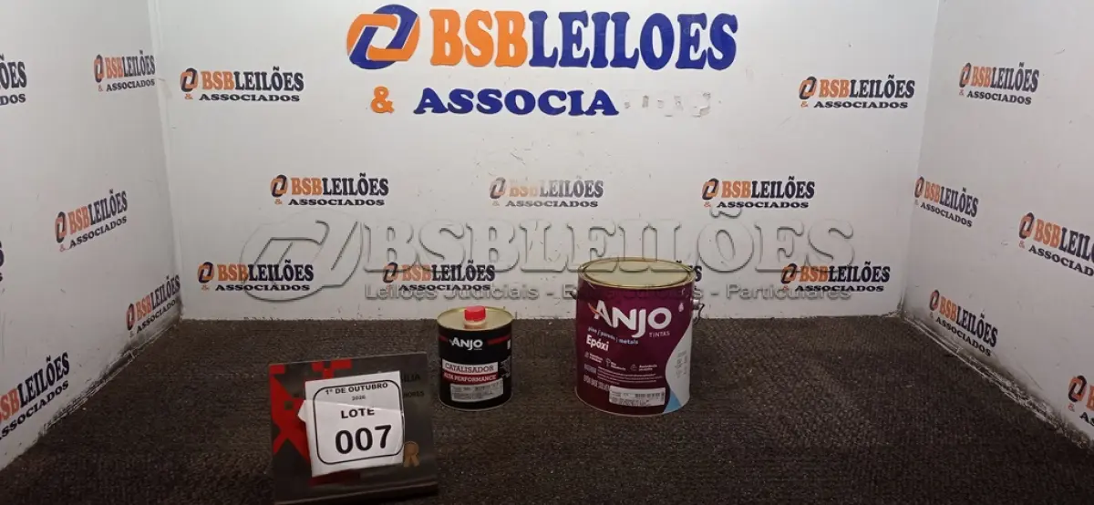 LOTE 007 - 01 LATA DE EPÓXI PDA BRANCO DE 2,7L MARCA E 01 LATA DE CATALIZADOR ESM ALTA PERFORMANCE DE 900ML MARCA ANJO TINTAS. (NO ESTADO) ATENÇÃO! FAZER A VISITAÇÃO ANTES DE ARREMATAR, NÃO SABEMOS SE FUNCIONA, LEILÃO NÃO TEM GARANTIA E NEM DEVOLUÇÃO, SUJEITO A POSSÍVEIS AVARIAS VISÍVEIS/OCULTAS E/OU AUSÊNCIA DE COMPONENTES.