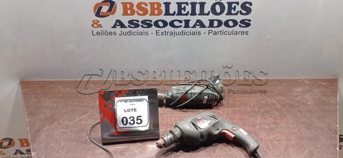 LOTE 035 - 02 FURADEIRAS. (NO ESTADO) ATENÇÃO! FAZER A VISITAÇÃO ANTES DE ARREMATAR, NÃO SABEMOS SE FUNCIONA, LEILÃO NÃO TEM GARANTIA E NEM DEVOLUÇÃO, SUJEITO A POSSÍVEIS AVARIAS VISÍVEIS/OCULTAS E/OU AUSÊNCIA DE COMPONENTES.