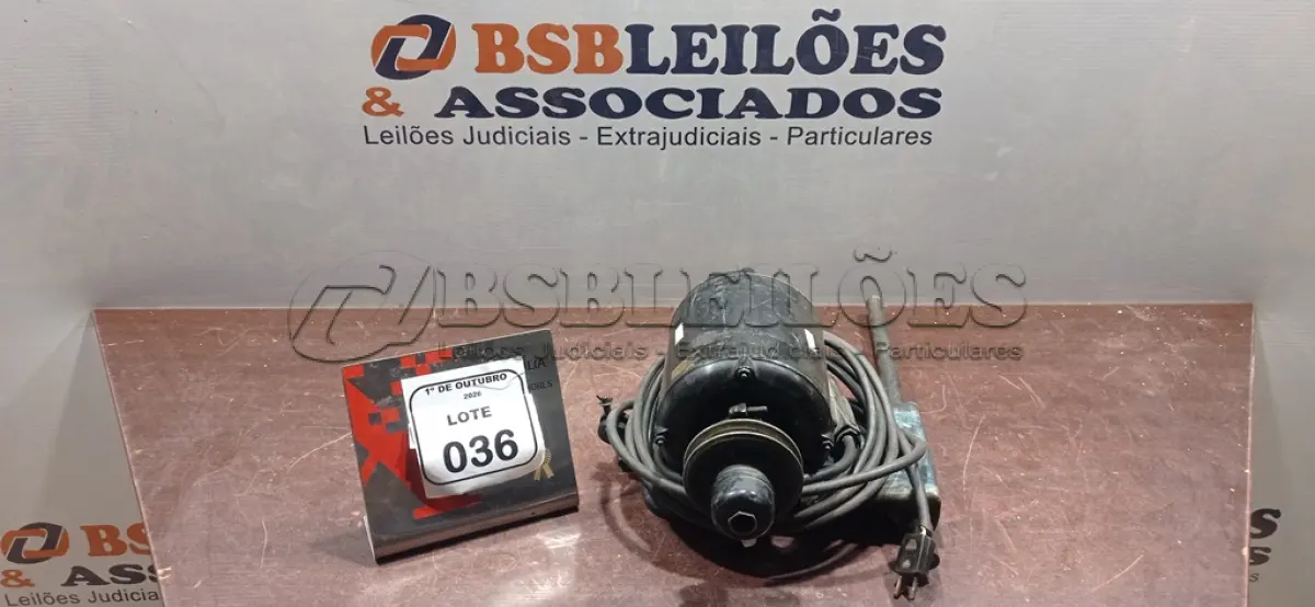LOTE 036 - 01 MOTOR MODELO ELÉTRICO MONOFÁSICO S55R-103 MARCA EMERSON. (NO ESTADO) ATENÇÃO! FAZER A VISITAÇÃO ANTES DE ARREMATAR, NÃO SABEMOS SE FUNCIONA, LEILÃO NÃO TEM GARANTIA E NEM DEVOLUÇÃO, SUJEITO A POSSÍVEIS AVARIAS VISÍVEIS/OCULTAS E/OU AUSÊNCIA DE COMPONENTES.