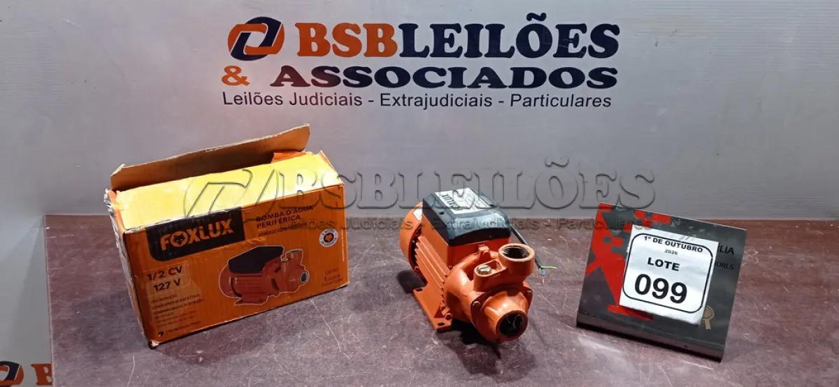LOTE 099 - 01 BOMBA D’AGUA 220V 60HZ POTÊNCIA DE 1/2CV 370 WATTS MARCA FOXLUX. (NO ESTADO) ATENÇÃO! FAZER A VISITAÇÃO ANTES DE ARREMATAR, NÃO SABEMOS SE FUNCIONA, LEILÃO NÃO TEM GARANTIA E NEM DEVOLUÇÃO, SUJEITO A POSSÍVEIS AVARIAS VISÍVEIS/OCULTAS E/OU AUSÊNCIA DE COMPONENTES.