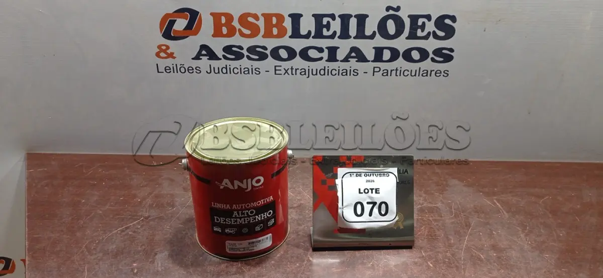 LOTE 070 - 01 LATA DE EMBORRACHAMENTO PRETO LINHA AUTOMOTIVA DE 3,6L NA COR ANJO TINTAS. (NO ESTADO) ATENÇÃO! FAZER A VISITAÇÃO ANTES DE ARREMATAR, NÃO SABEMOS SE FUNCIONA, LEILÃO NÃO TEM GARANTIA E NEM DEVOLUÇÃO, SUJEITO A POSSÍVEIS AVARIAS VISÍVEIS/OCULTAS E/OU AUSÊNCIA DE COMPONENTES.