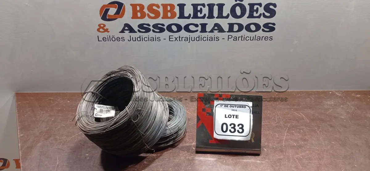 LOTE 033 - 01 ROLO DE ARAME. (NO ESTADO) ATENÇÃO! FAZER A VISITAÇÃO ANTES DE ARREMATAR, NÃO SABEMOS SE FUNCIONA, LEILÃO NÃO TEM GARANTIA E NEM DEVOLUÇÃO, SUJEITO A POSSÍVEIS AVARIAS VISÍVEIS/OCULTAS E/OU AUSÊNCIA DE COMPONENTES.