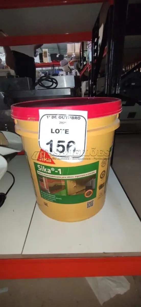 LOTE 156 - 01 BALDE DE ADITIVO IMPERMEABILIZANTE PARA REBOCO, ARGAMASSA E CONCRETO DE 18L MARCA SIKA. (NO ESTADO) ATENÇÃO! FAZER A VISITAÇÃO ANTES DE ARREMATAR, NÃO SABEMOS SE FUNCIONA, LEILÃO NÃO TEM GARANTIA E NEM DEVOLUÇÃO, SUJEITO A POSSÍVEIS AVARIAS VISÍVEIS/OCULTAS E/OU AUSÊNCIA DE COMPONENTES.